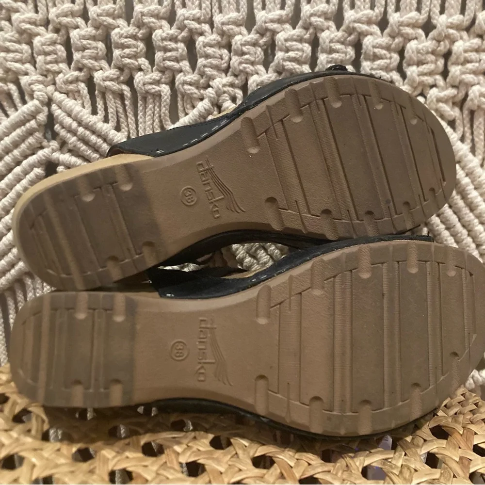 Dansko Tricia Black Milled Burnished Strappy Chunky Wooden Clogs - Picture 8 of 12